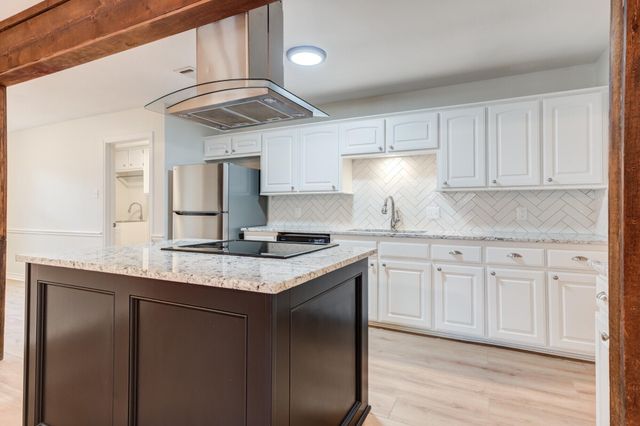 5309 77th Street, Lubbock, TX 79424