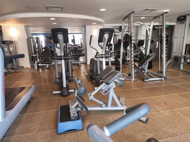110 N Federal Hwy 911, Fort Lauderdale, FL 33301