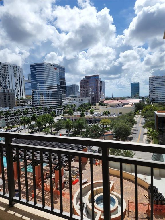 110 N Federal Hwy 911, Fort Lauderdale, FL 33301