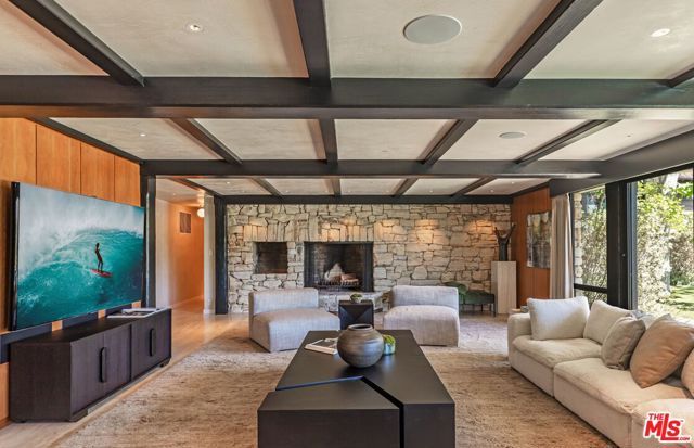 400 Toyopa Drive, Pacific Palisades (los Angeles), CA 90272