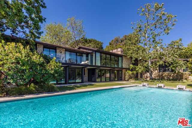 400 Toyopa Drive, Pacific Palisades (los Angeles), CA 90272