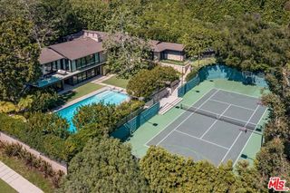 400 Toyopa Drive, Pacific Palisades (los Angeles), CA 90272