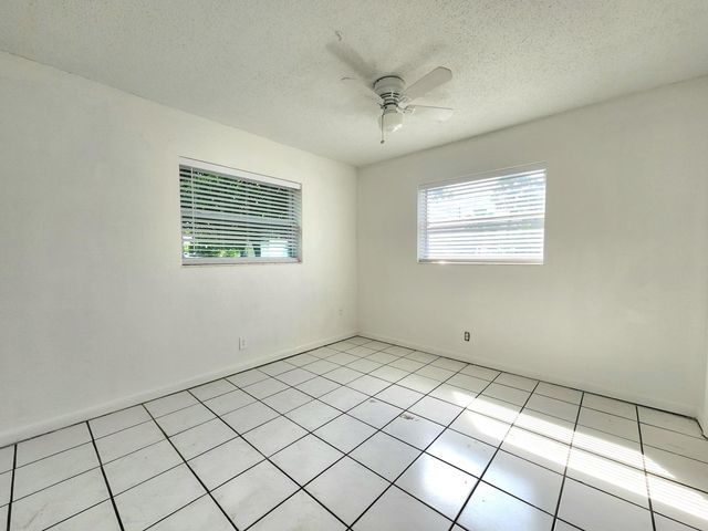 215 SW 1st Court 1-2, Pompano Beach, FL 33060