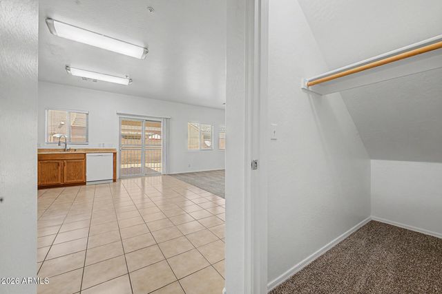 8748 W Wood Drive, Peoria, AZ 85381