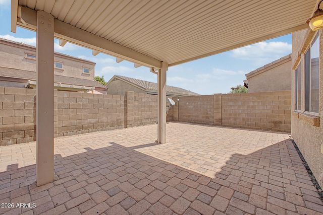 8748 W Wood Drive, Peoria, AZ 85381