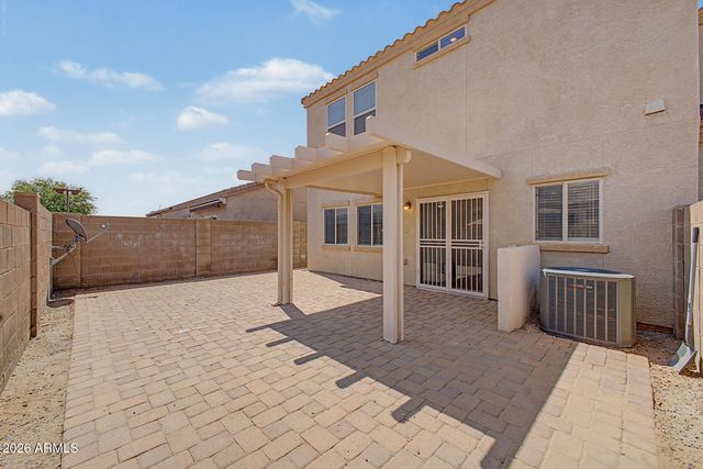 8748 W Wood Drive, Peoria, AZ 85381