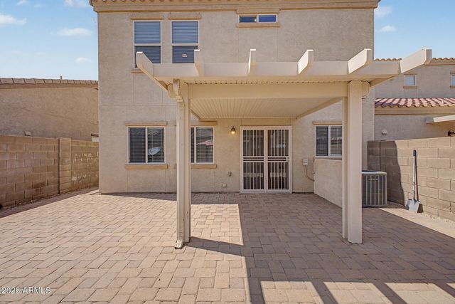 8748 W Wood Drive, Peoria, AZ 85381