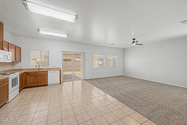 8748 W Wood Drive, Peoria, AZ 85381