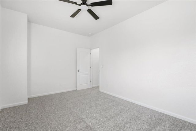 1065 Skyline Dr, Yuba City, CA 95991