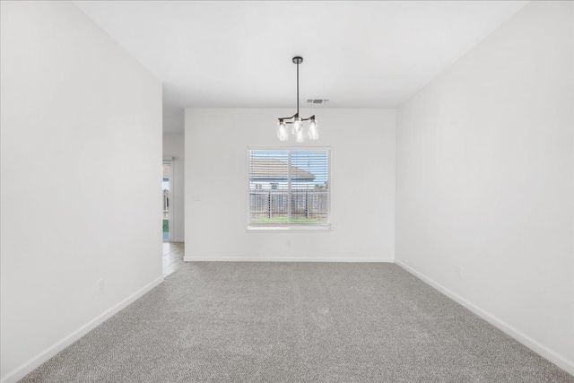 1065 Skyline Dr, Yuba City, CA 95991