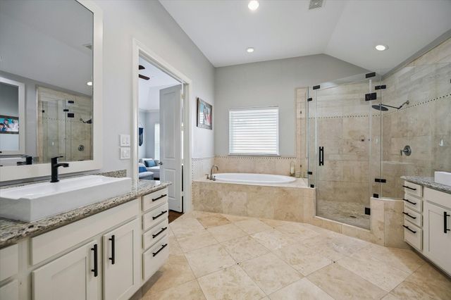 2703 Arabelle Grove, Houston, TX 77007