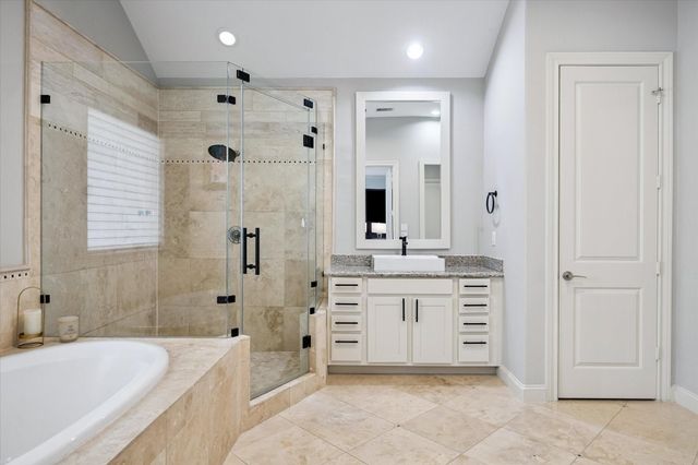 2703 Arabelle Grove, Houston, TX 77007