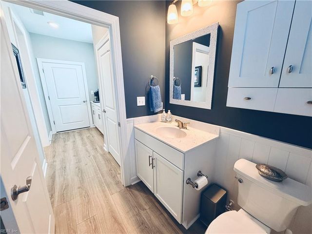 1900 Merano LN, Chesapeake, VA 23322