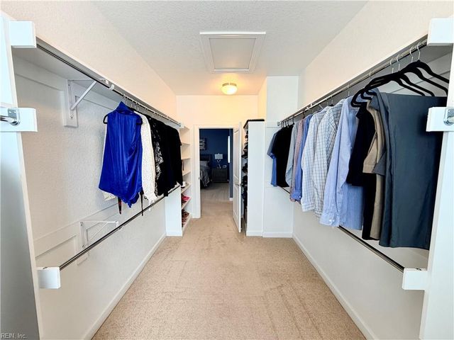 1900 Merano LN, Chesapeake, VA 23322