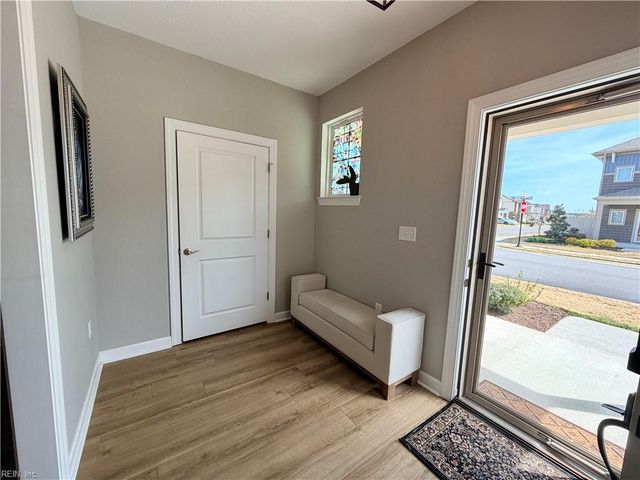 1900 Merano LN, Chesapeake, VA 23322