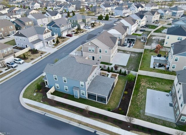 1900 Merano LN, Chesapeake, VA 23322