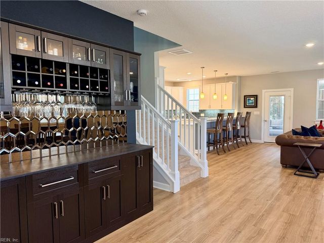 1900 Merano LN, Chesapeake, VA 23322