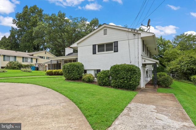 4802 RAVENSWORTH RD, Annandale, VA 22003