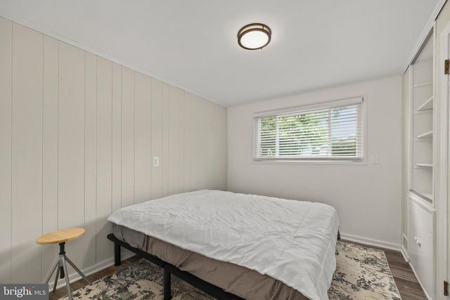 4802 RAVENSWORTH RD, Annandale, VA 22003