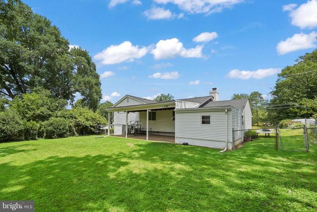 4802 RAVENSWORTH RD, Annandale, VA 22003