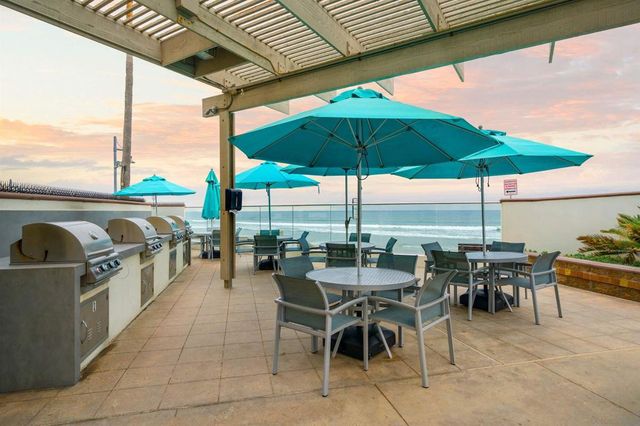 1760 Avenida Del Mundo 1409, Coronado, CA 92118