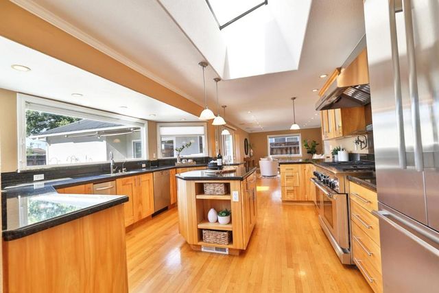 2809 Ponderosa Way, Santa Clara, CA 95051