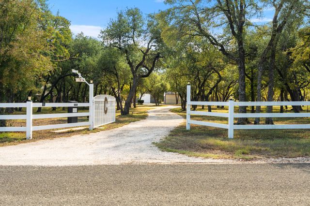 30309 Live Oak TRL, Georgetown, TX 78633