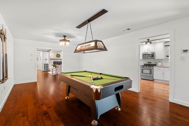 30309 Live Oak TRL, Georgetown, TX 78633