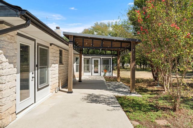 30309 Live Oak TRL, Georgetown, TX 78633