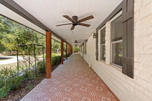 30309 Live Oak TRL, Georgetown, TX 78633