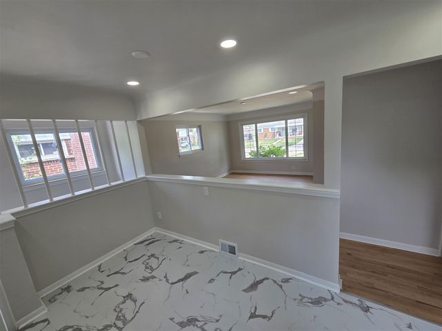 29215 Badelt Street, Westland, MI 48185