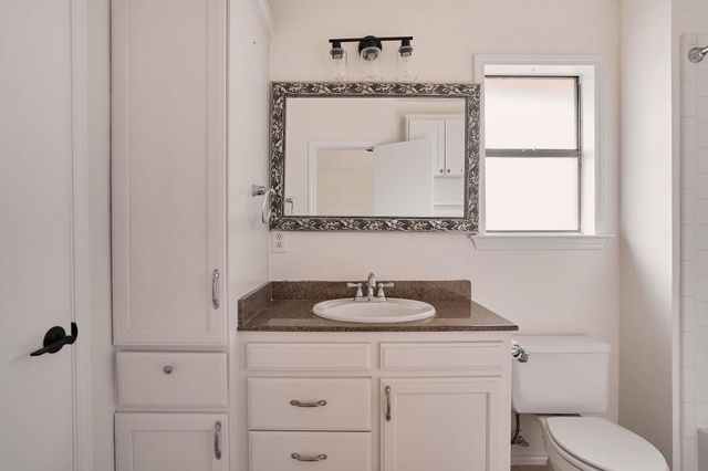 1504 Black Cherry DR, Cedar Park, TX 78613