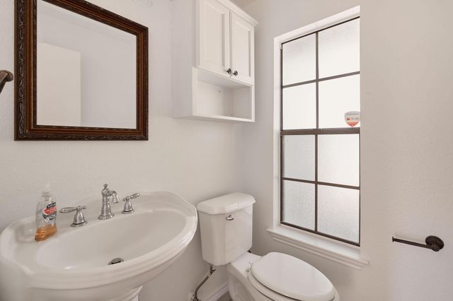 1504 Black Cherry DR, Cedar Park, TX 78613