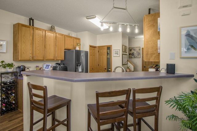 2066 Mockingbird Avenue, Shakopee, MN 55379