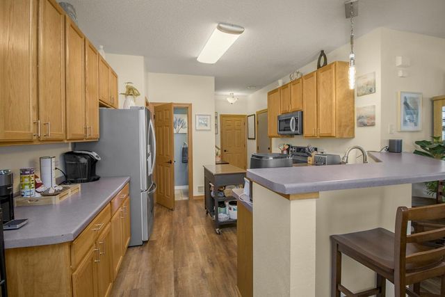 2066 Mockingbird Avenue, Shakopee, MN 55379