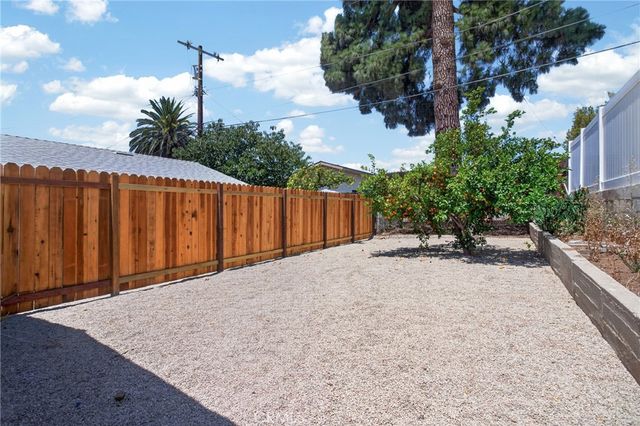 13247 Raven Street, Sylmar, CA 91342