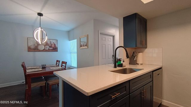 1226 WONDERWOOD Drive, Jacksonville, FL 32233