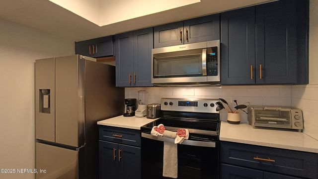 1226 WONDERWOOD Drive, Jacksonville, FL 32233