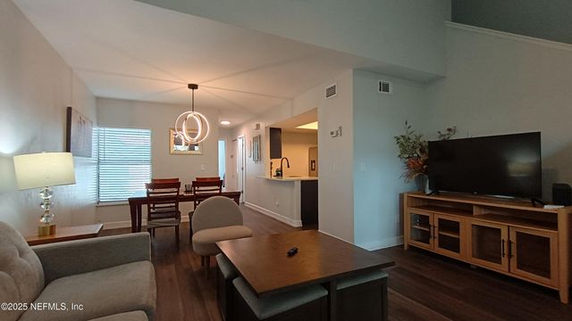 1226 WONDERWOOD Drive, Jacksonville, FL 32233
