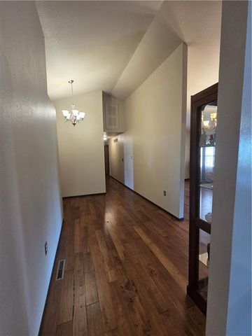 129 NW 251st Road, Clinton, MO 64735