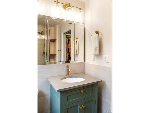 3242 S Fillmore St, Denver, CO 80210