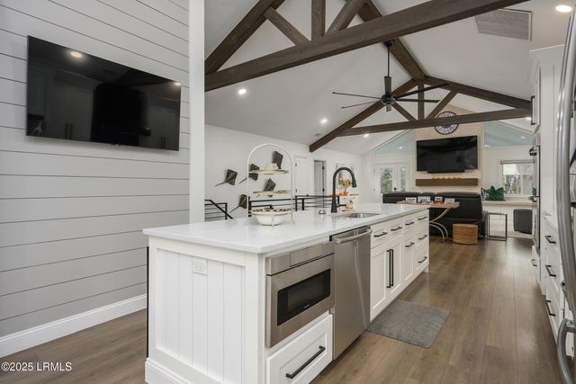 19 Song Sparrow Lane, Hilton Head Island, SC 29928