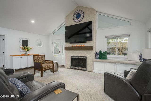 19 Song Sparrow Lane, Hilton Head Island, SC 29928