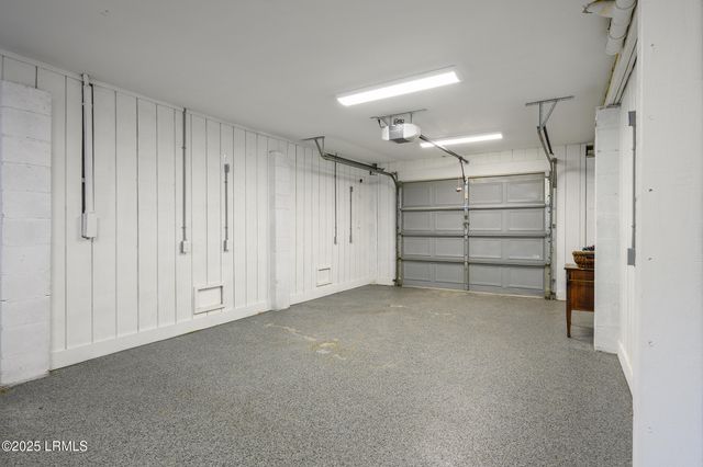 19 Song Sparrow Lane, Hilton Head Island, SC 29928