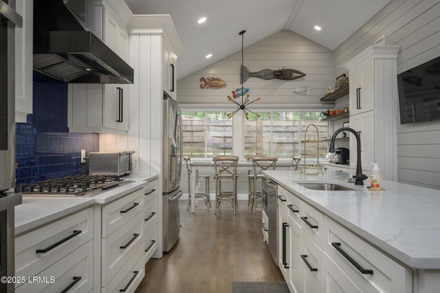 19 Song Sparrow Lane, Hilton Head Island, SC 29928