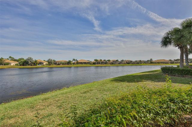 1324 EMERALD DUNES DRIVE, Sun City Center, FL 33573