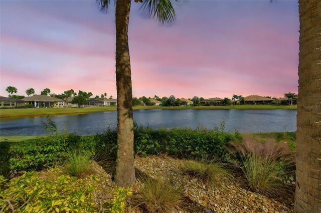 1324 EMERALD DUNES DRIVE, Sun City Center, FL 33573