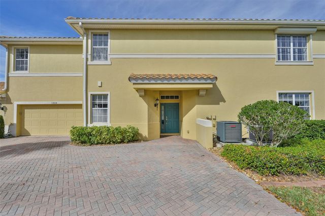 1324 EMERALD DUNES DRIVE, Sun City Center, FL 33573