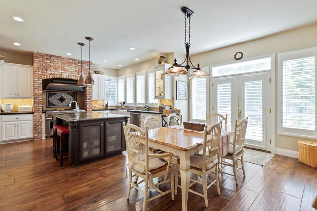 10910 Chambeau Way, Elk Grove, CA 95624