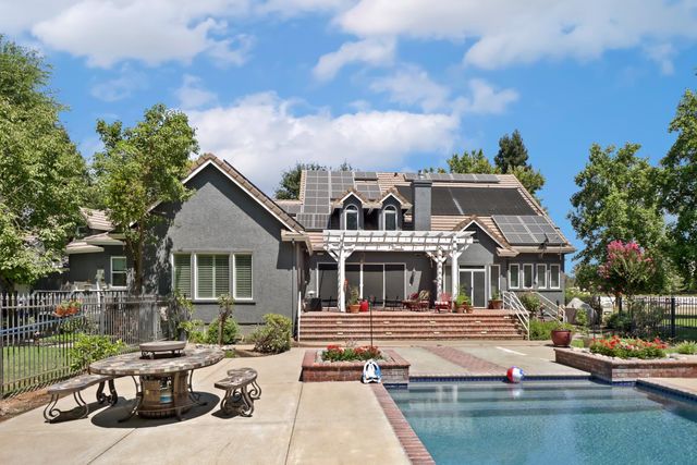 10910 Chambeau Way, Elk Grove, CA 95624